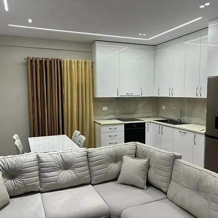 Apartment Strora's